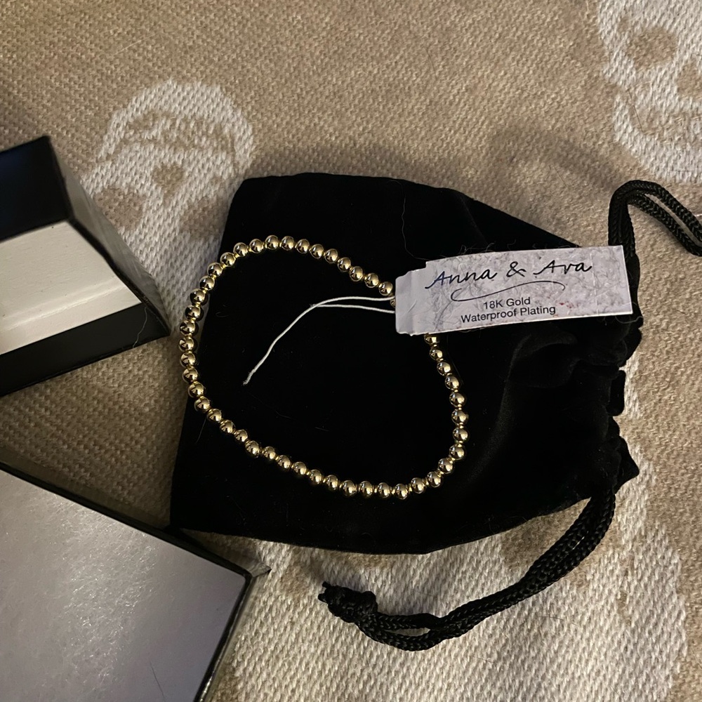 Anna & Ava Gold Beaded Bracelet